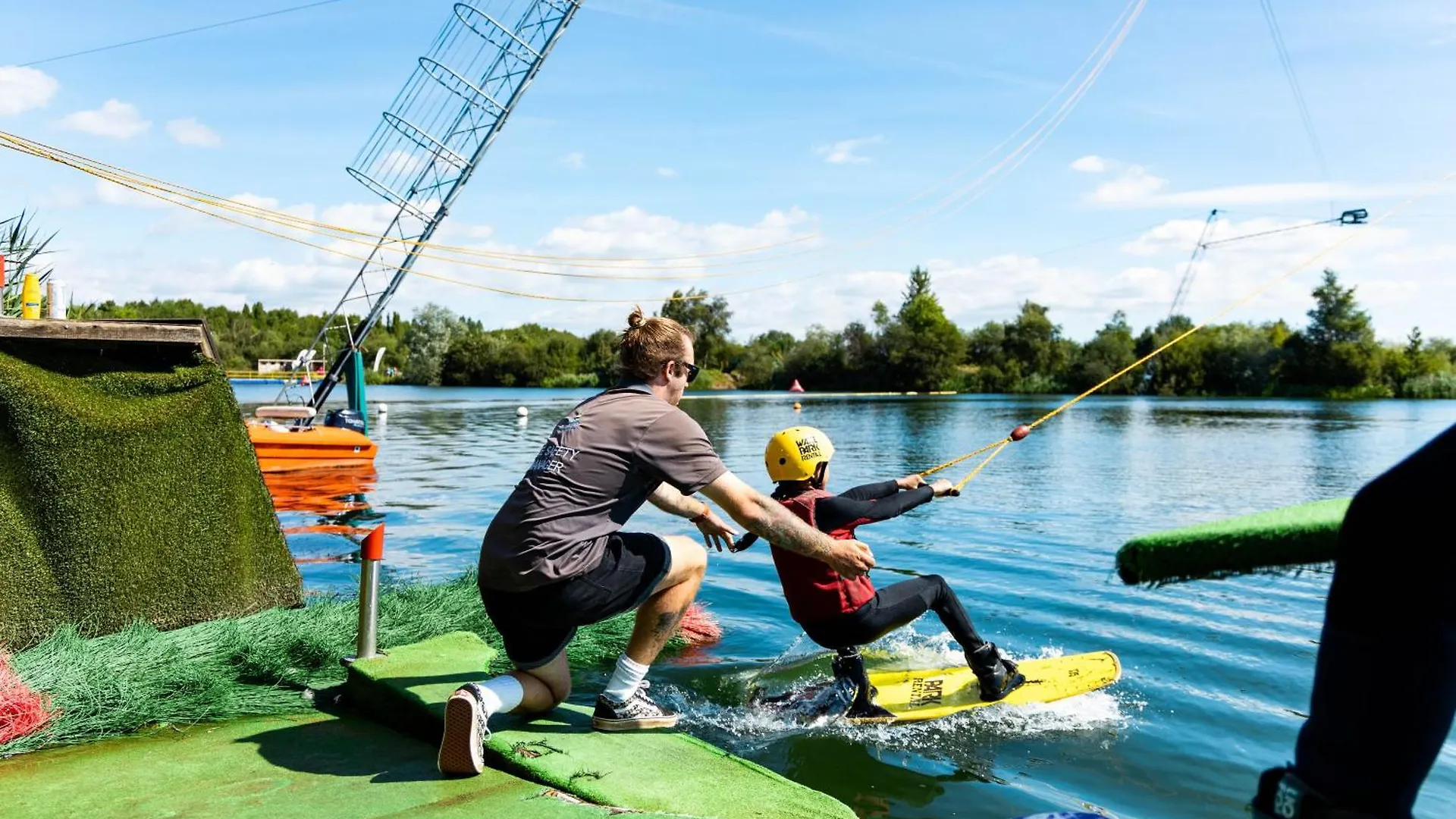 Spring Lakes Lake Side Bell Tents Ноттингем